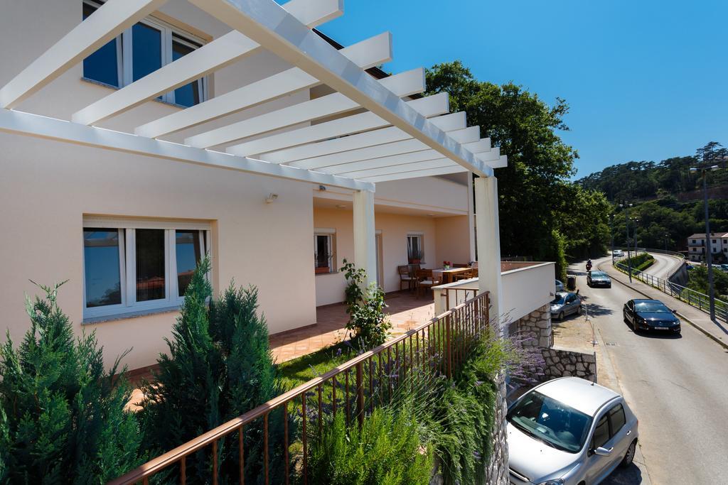 Villa Mirela Apartment เวอร์บนิค ภายนอก รูปภาพ